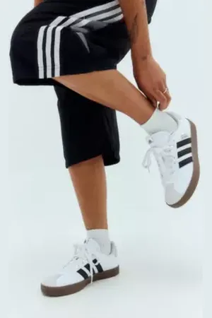 adidas VL Court 3.0 Trainers
