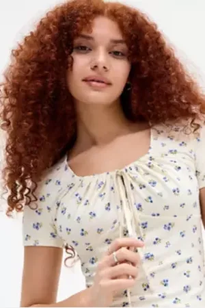 Daisy Street Tie Front Floral Top