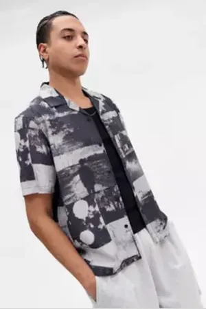 Urban Outfitters UO Photographic Pixel Short Sleeve Shirt