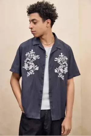 BDG Toru Floral Jacquard Shirt
