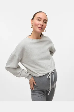 Mama;licious Regular Fit Round Neck Sweatshirt