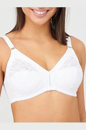 Buy A-GG Boudoir Collection White Scallop Lace Underwired Bra 36F, Bras