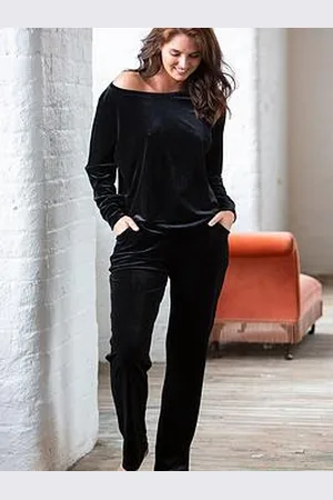 Pour Moi Velour Pyjama Set