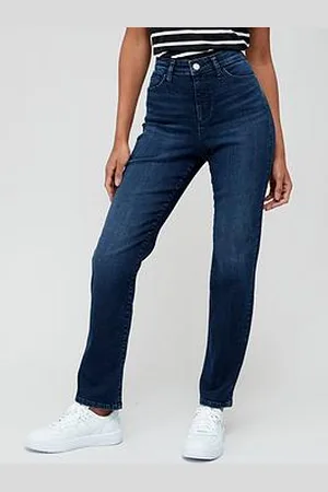 Very Straight Leg Jean With Stretch