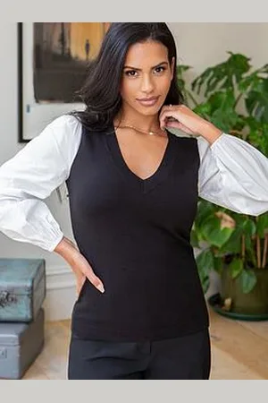 Pour Moi Reese V-Neck Knit Jumper With Poplin Sleeves