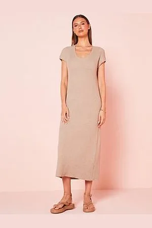 Pretty Lavish Rose Round Neck Knit Midaxi