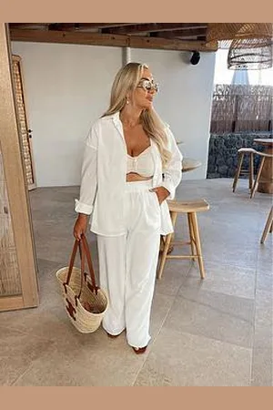 In The Style Hannah Brown Linen Look Wide Leg Trousers