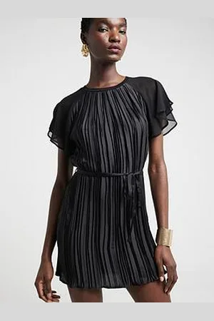 River Island Angel Sleeve Crinkle Detail Dress