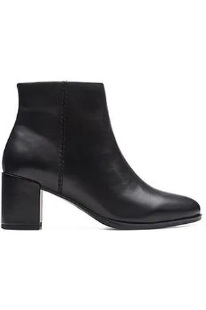 Clarks Freva55 Strap Leather Heel
