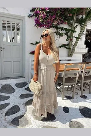 White sand contrast ruffle asymmetric midaxi dress in multi floral hotsell