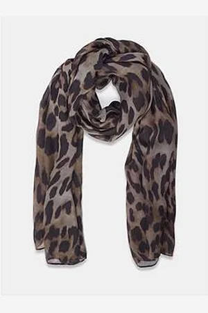 mint&berry Leopard Print Scarf