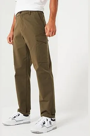 Tommy Hilfiger Harlem Tapered Fit Performance Tech Cargo Pants