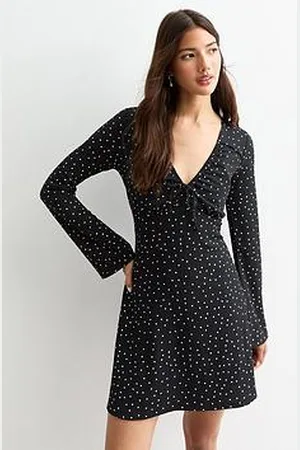 New Look Spotted Long Sleeve Skater Dress - Black