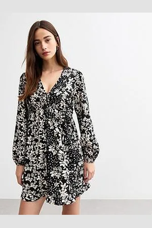 New Look Floral V-Neck Long Sleeve Mini Dress - Black
