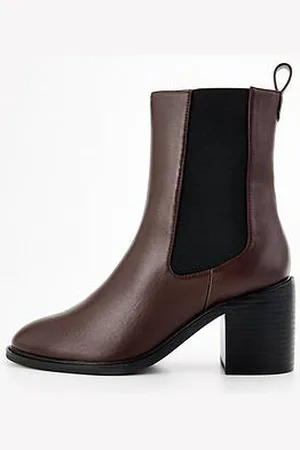 Very Block Heel Chelsea Ankle Boot - Burgundy