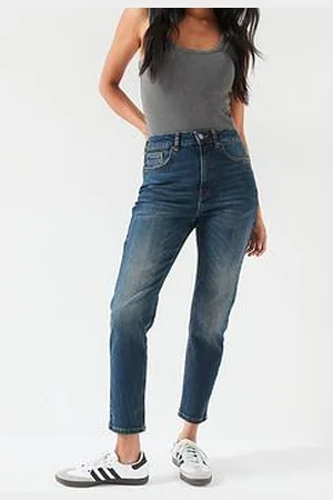 Very High Waist Slim Straight Jeans