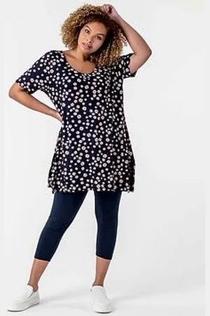 Roman Curve Plain Cropped Leggings