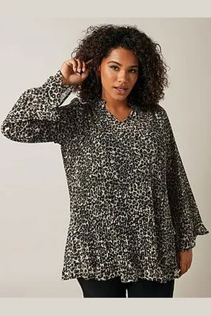 Evans Animal Print Pleated Blouse