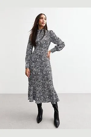 New Look Zebra Crepe Midi Dress - Black
