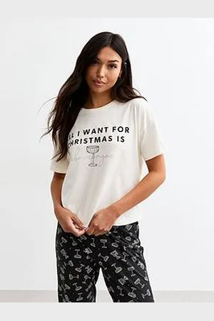 New Look Christmas Champagne Print Pyjama Set