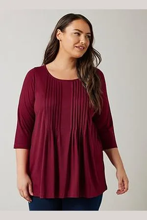 Evans 3/4 Sleeve Pintuck Top