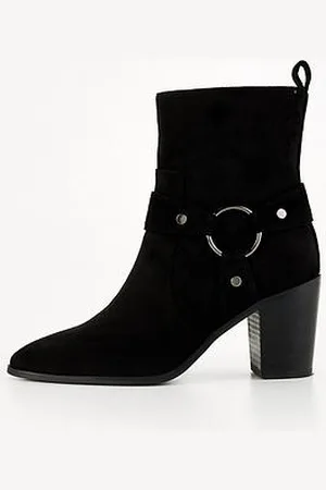 Very Western Ankle Boot With Buckles