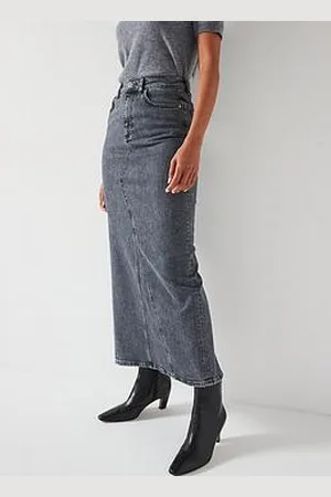 Very Denim Maxi Skirt