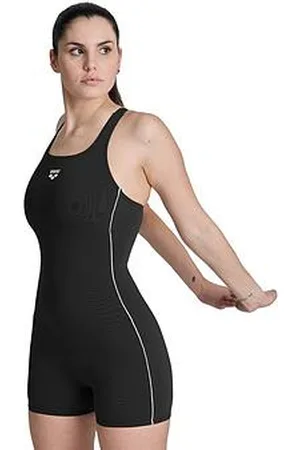 Arena Women