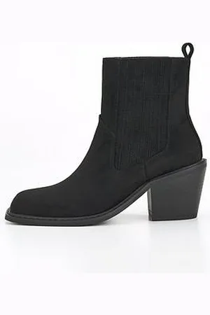 Very Western Square Toe Ankle Boot