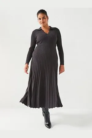 Very Knitted Flared Midi Dress