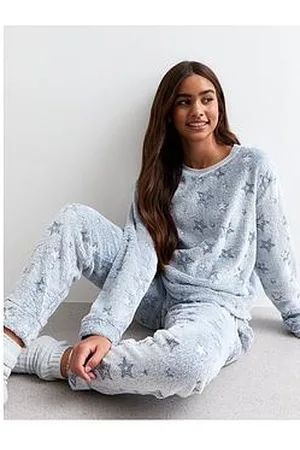 New Look Girls Metallic Star Fleece Long Pyjama Set