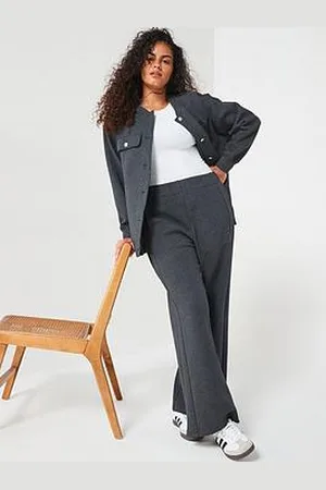 Very Wide Leg Jogger