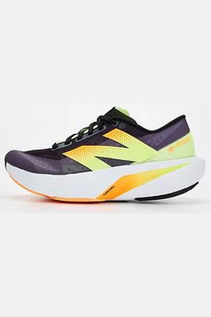 New Balance Womens Running Fuelcell Rebel V4 Trainers