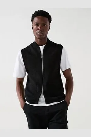 SELECTED Reason Sleeveless Knitted Jumper Vest