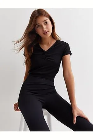 New Look Girls Ribbed V Neck Ruched Sports Top