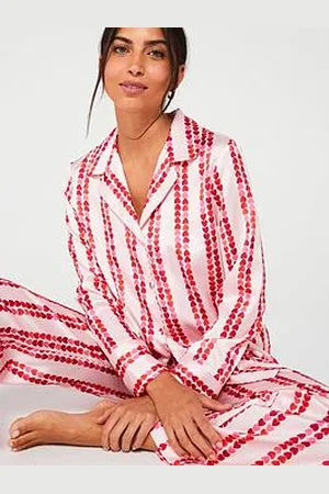 Very Satin Heart Stripe Revere Set