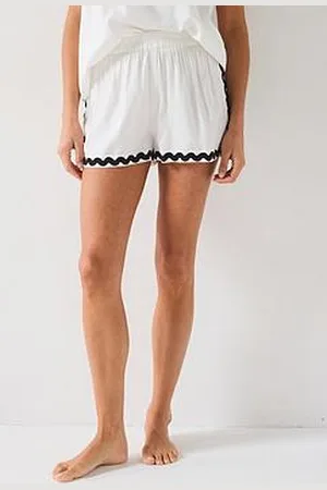 Very Rik Rak Side Trim Short