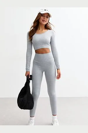 New Look Girls Ribbed Jersey Scoop Neck Top