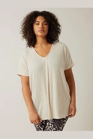 Evans Plisse Short Sleeve Top