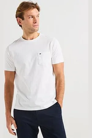 Tommy Hilfiger Essential Solid Pocket T-Shirt