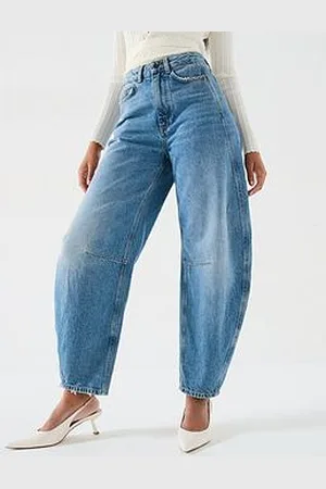 Very High Waist Barrel Leg Jeans - Mid Wash