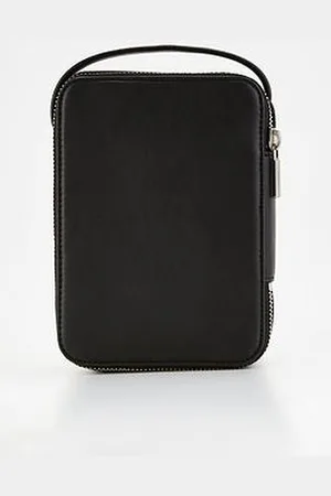 Calvin Klein Sleek Soft Pu Washbag