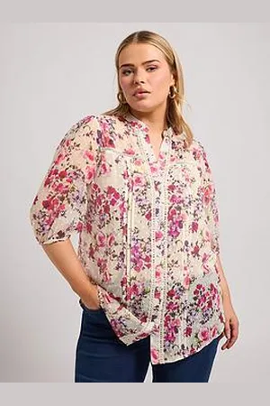 Yours Curve Dobby Crochet Pleat Blouse