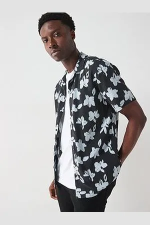 Very Man Mono Floral Printed Revere Shirt