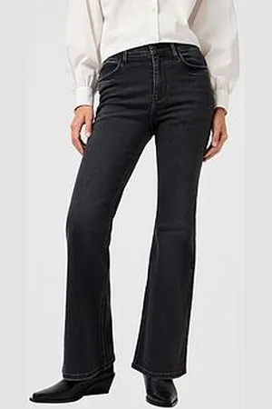 Wrangler Fierce Flare Jean