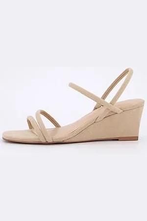 Very Mid Wedge Strappy Sandals