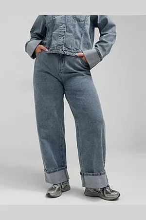 Yours Curve Fold Over Jean
