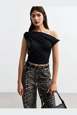 New Look Off The Shoulder Cropped Top