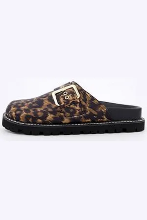 Very Closed Toe Mule With Large Buckle - Leopard Print