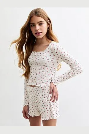 New Look Girls Ditsy Print Ribbed Pyjama Set